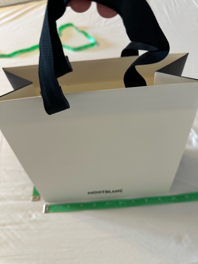 Montblanc Designer Paper Gift Bag - photo 5