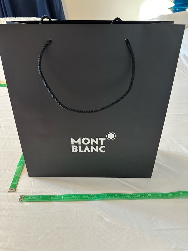 Montblanc Designer Paper Gift Bag - photo 2