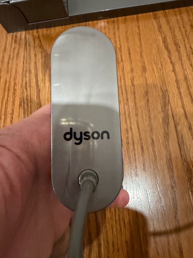 Dyson AC Power Adapter 205720-02 for V6 V7 V8 - photo 4