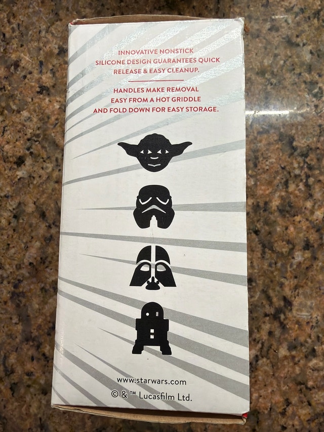 Williams Sonoma Star Wars Pancake Molds (Set of 4) - photo 3