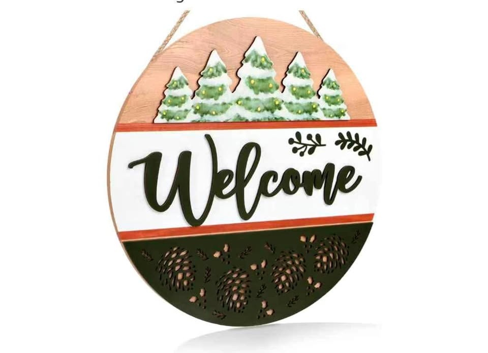 New Beautiful 3D Wooden Pinecone Winter Door Hanging Sign