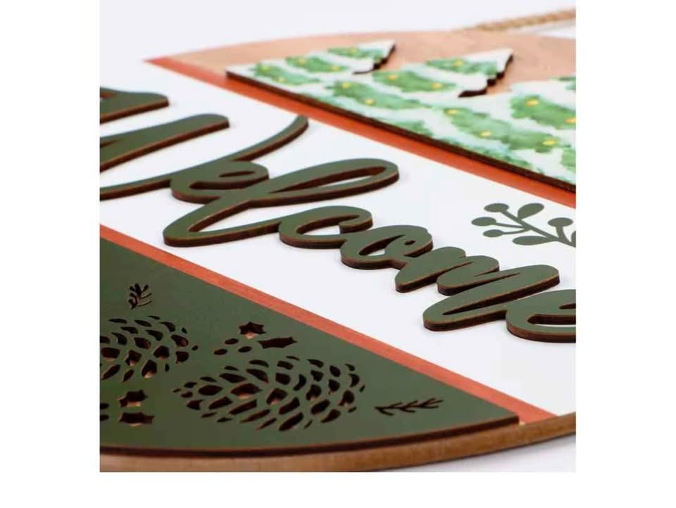 New Beautiful 3D Wooden Pinecone Winter Door Hanging Sign - photo 2