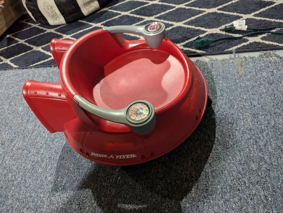Radio Flyer Ride On Spin Saucer for Toddlers & Kids - photo 3