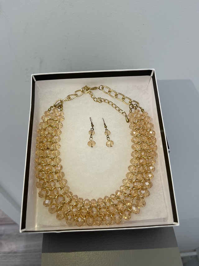 Italian Glass Necklace and Earrings - photo 2