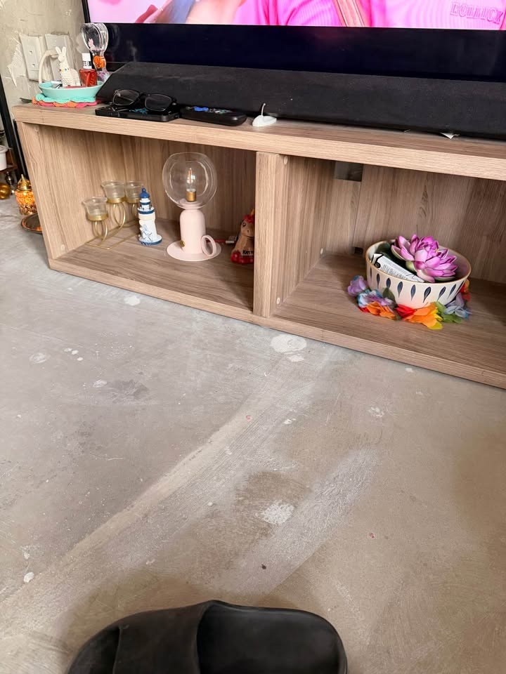 Besta Ikea TV Stand - photo 4