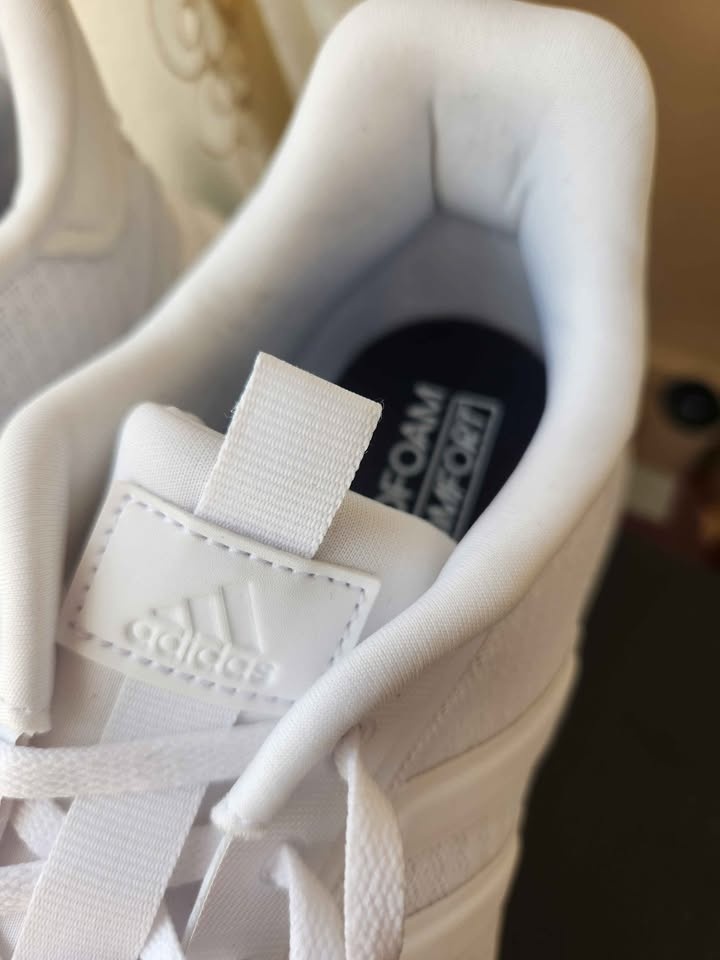 Adidas Sneakers Women 8 9 White Running Shoes - photo 4