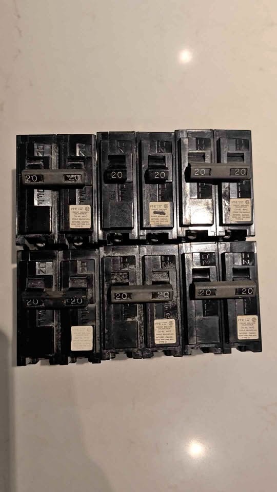 20 Amp Double Breakers