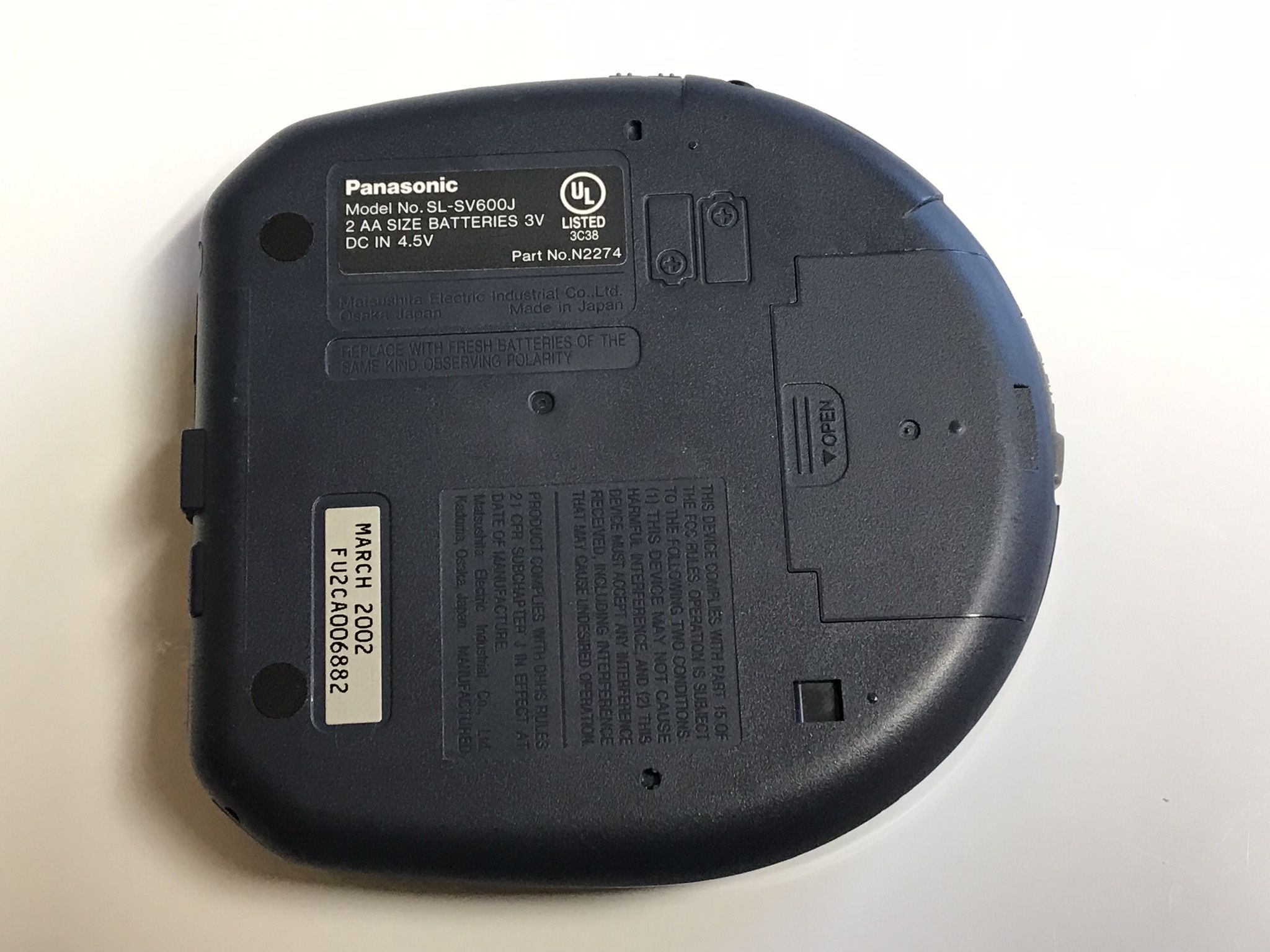 PANASONIC SL-SV600J Portable CD Player FM/AM Radio - photo 3