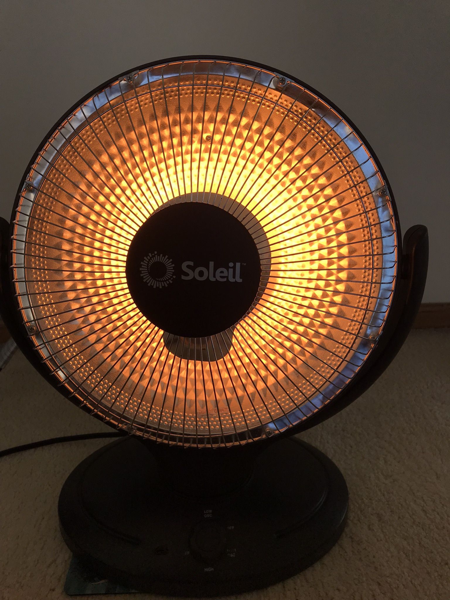 Soleil LH-918 Oscillating Halogen Heater - photo 3