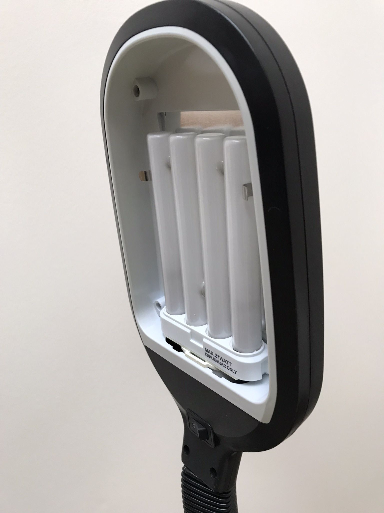 FLUORESCENT DAYLIGHT FLOOR LAMP - photo 3