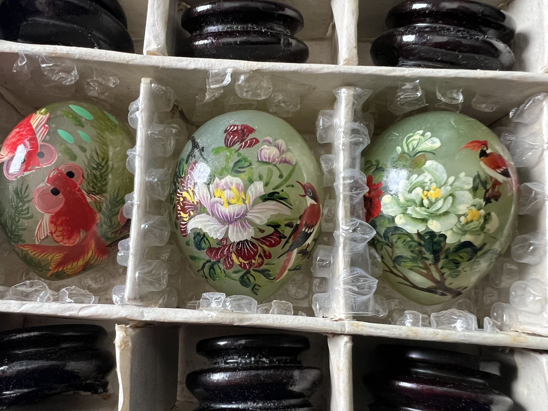Miniature Jade Eggs in Box - photo 2