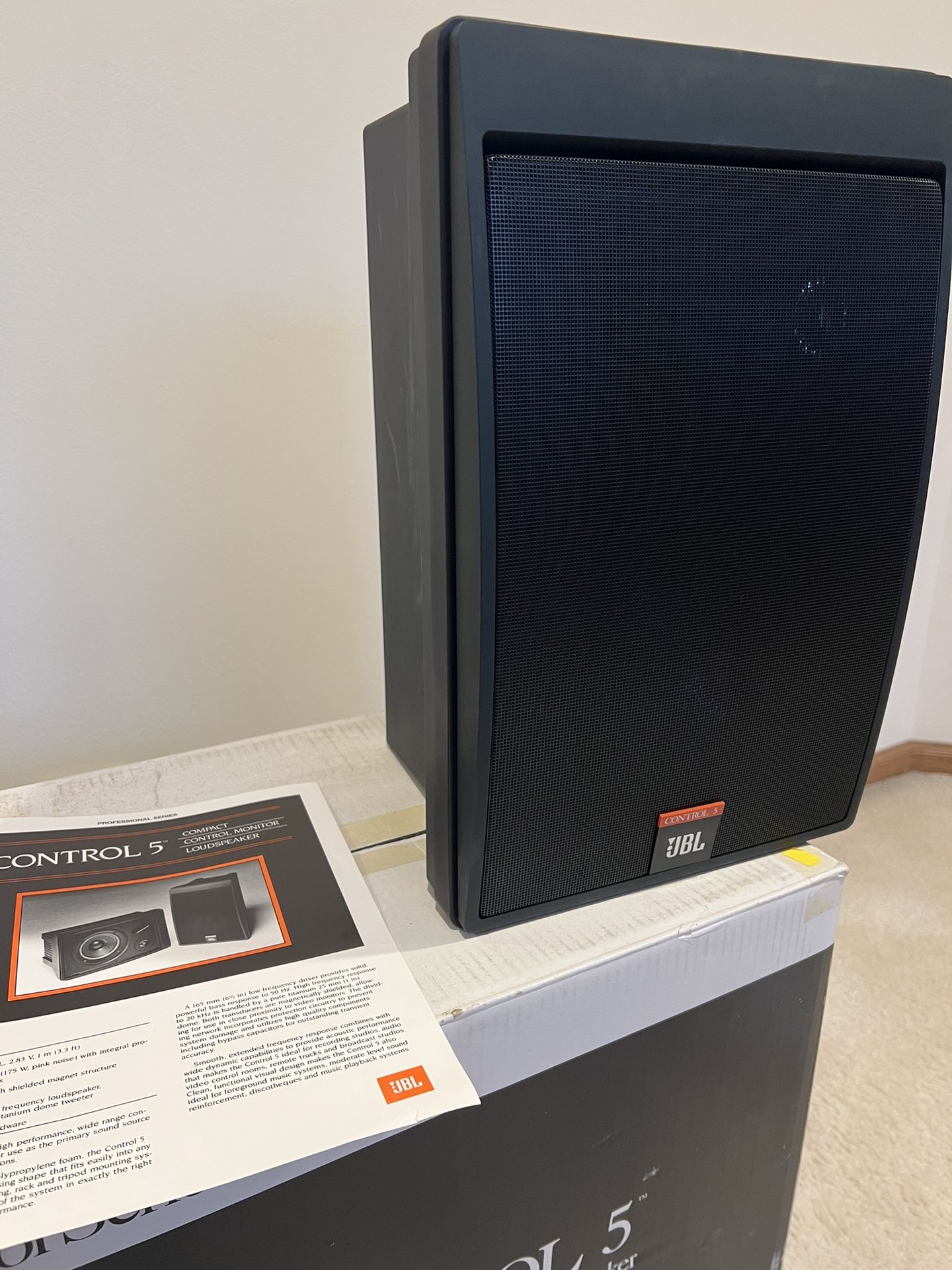 JBL PROFESSIONAL CONTROL 5 SYSTEM