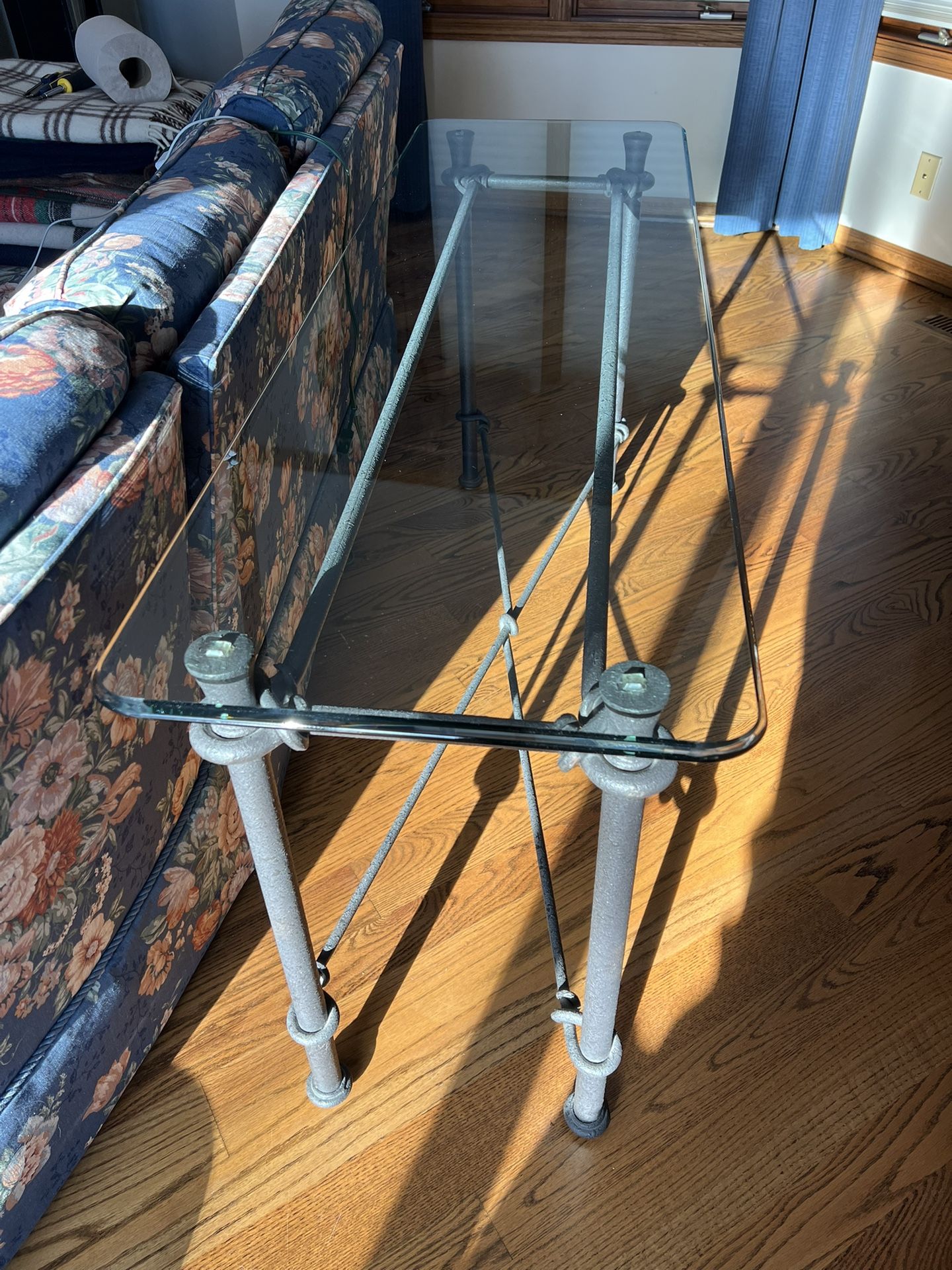 Ethan Allen Glass Sofa Table - Mint Condition