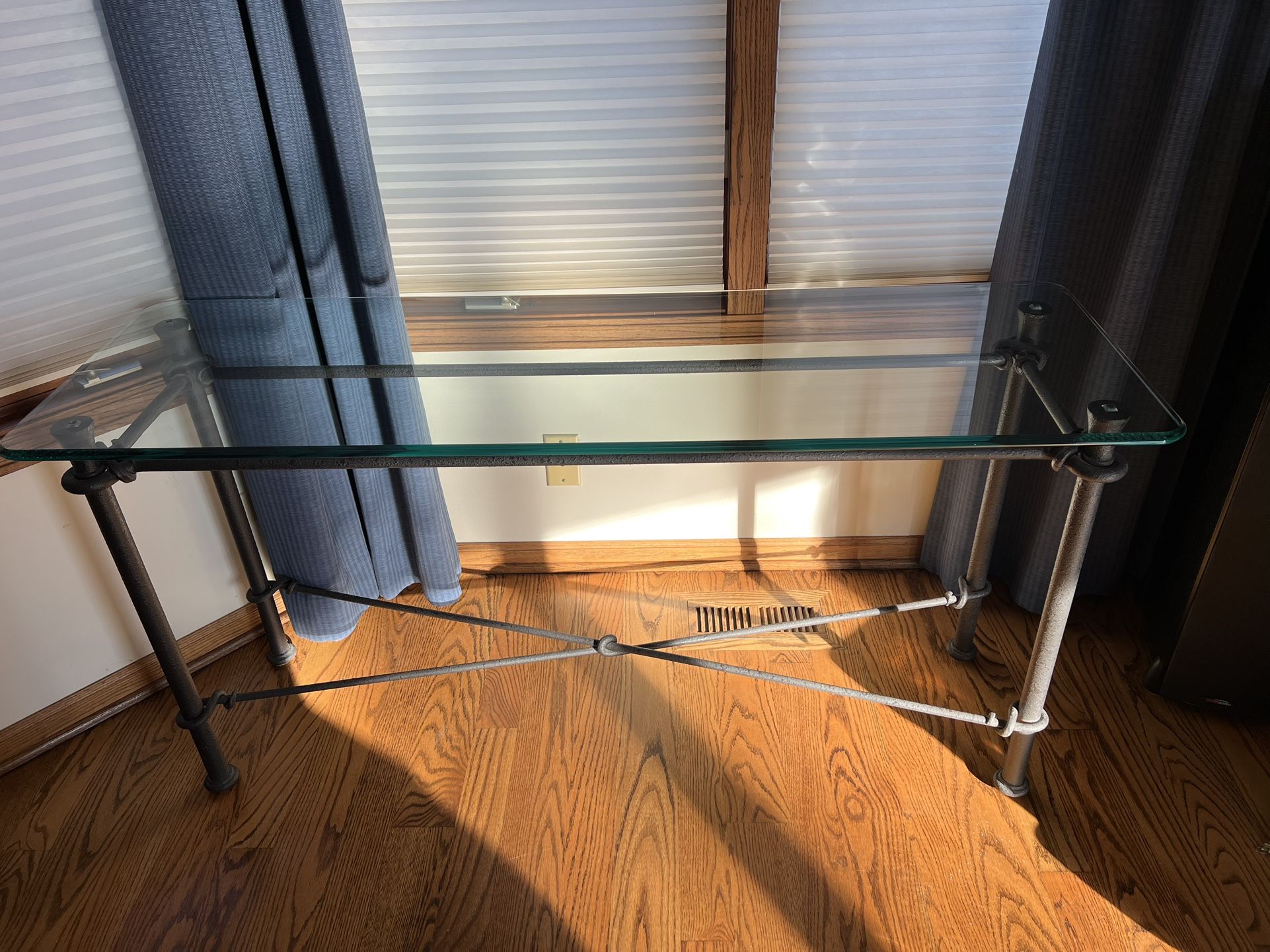 Ethan Allen Glass Sofa Table - Mint Condition - photo 2