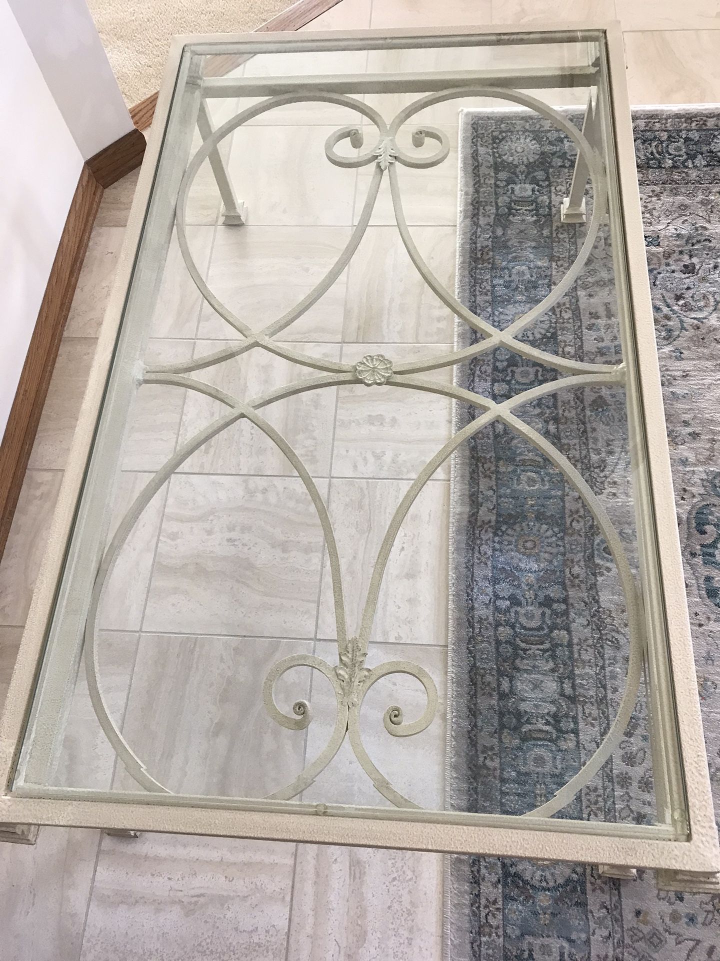 Ethan Allen Cream Tone Rustique Coffee Table - photo 4