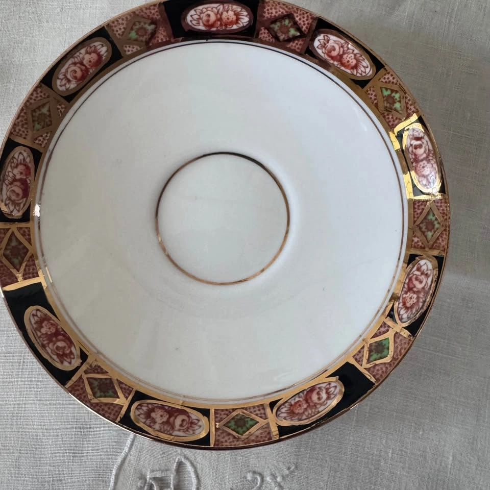 Royal Albert "Imari" Teacup and Saucer - photo 4