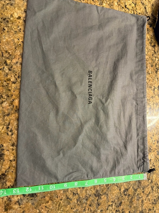 Balenciaga Dust Bag - photo 2