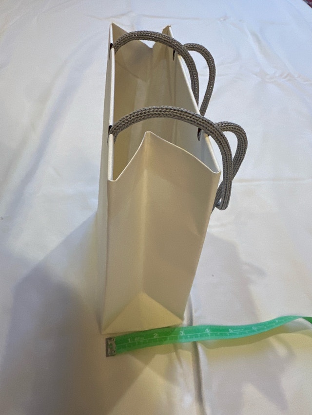 Brand new Apple Store gift bag - photo 2