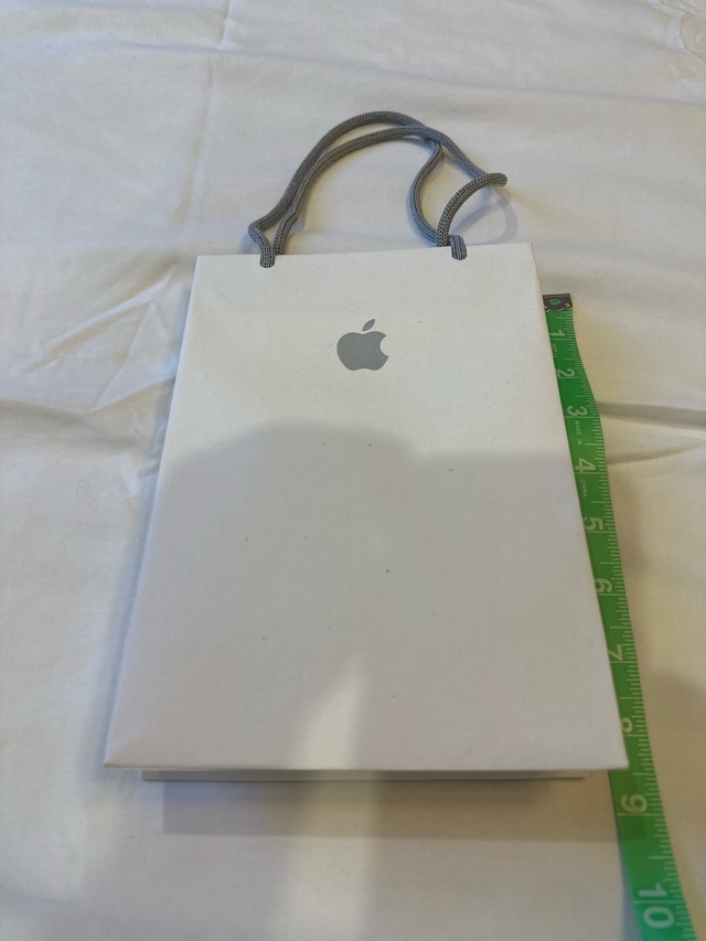 Brand new Apple Store gift bag - photo 3