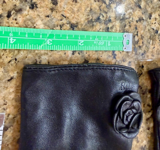 Ralph Lauren Ladies Gloves Size M - Like New - photo 4
