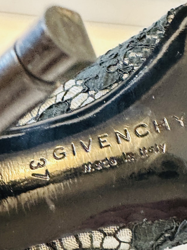 Givenchy Made in Italy Designer Open Toe Heels Size 37