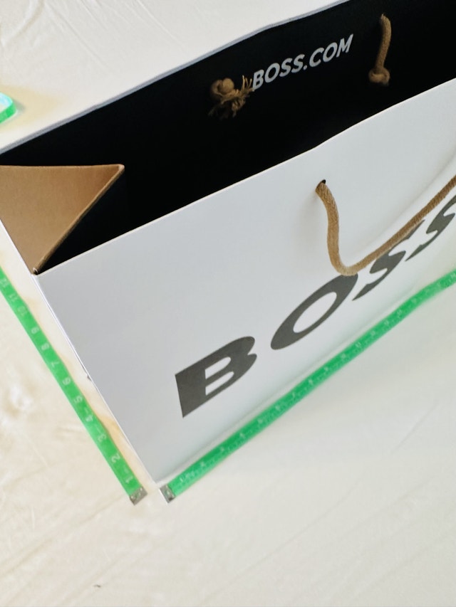 Hugo Boss Paper Bag - photo 2