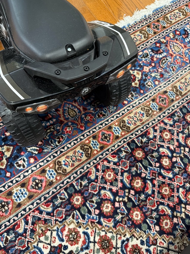 Ride on racing ATV for toddler kid lights and sound work well - photo 4