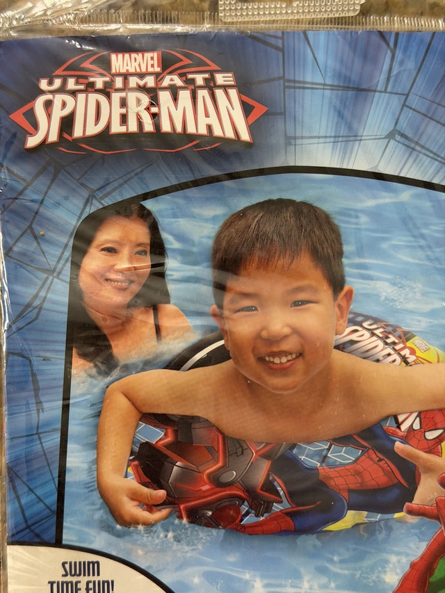 Brand New Marvel Ultimate Spider-Man Swim Ring - photo 4