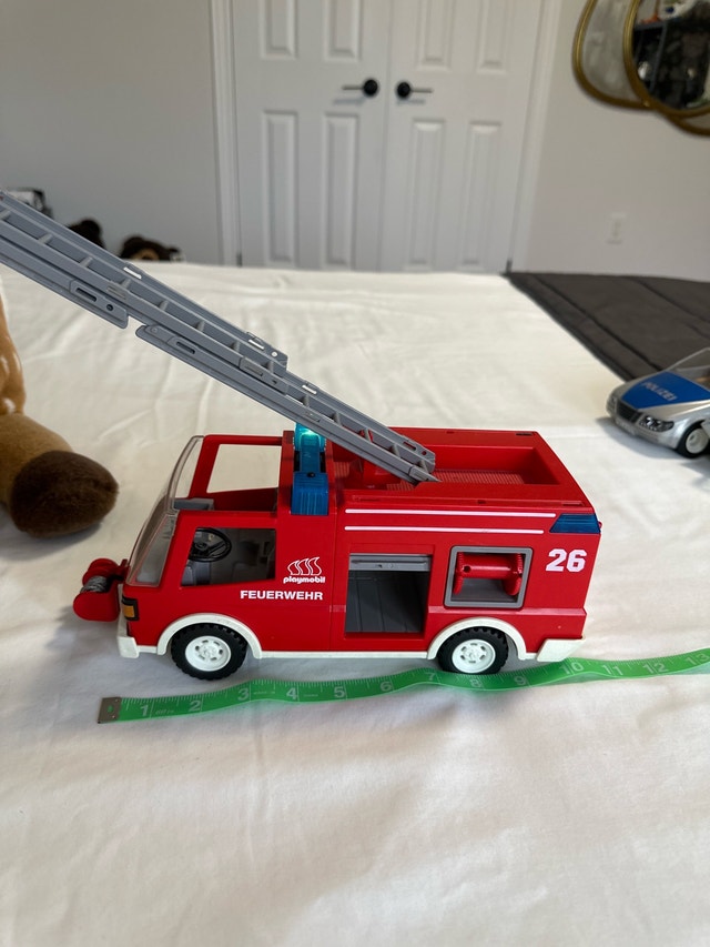Playmobil Fire Truck - photo 2
