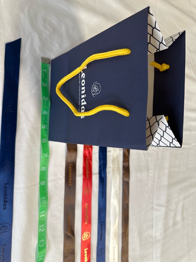 Leonidas Belgian Chocolate Designer Gift Bag - photo 3