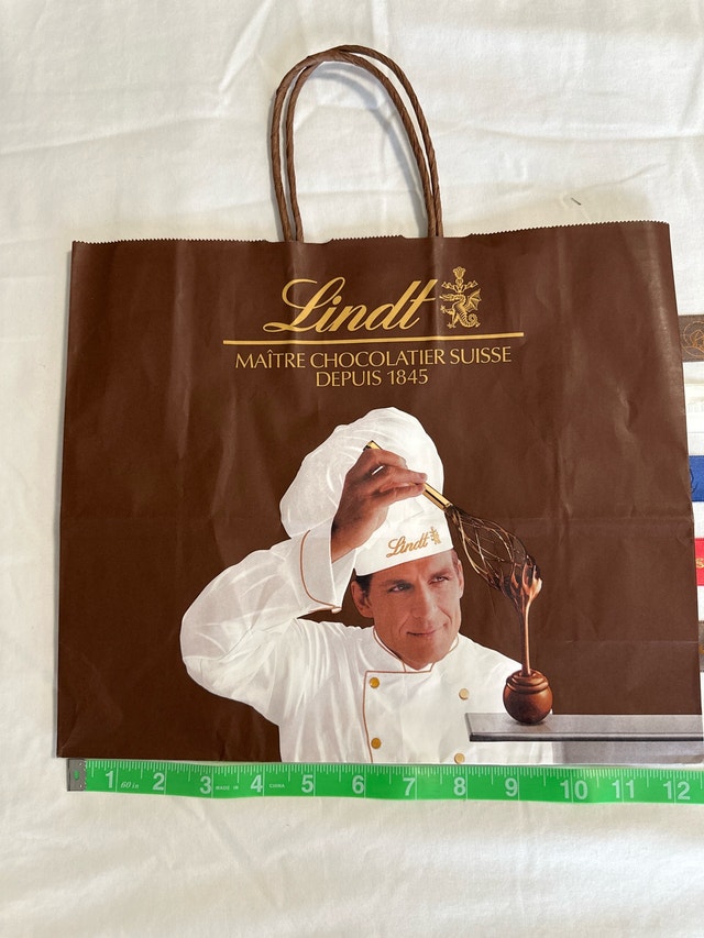 Lindt Chocolate Boutique Paper Gift Bag