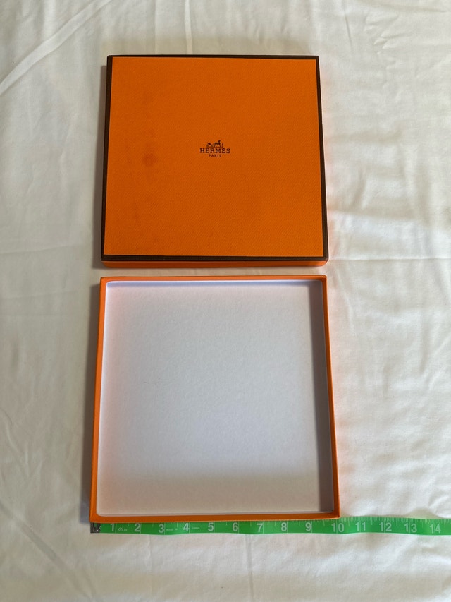 Hermes Boutique Authentic Genuine Gift Box - photo 4