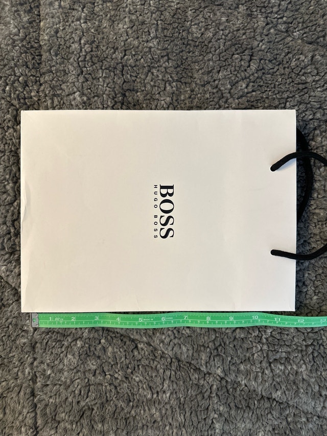 Authentic Hugo Boss Designer Gift Bag - photo 2