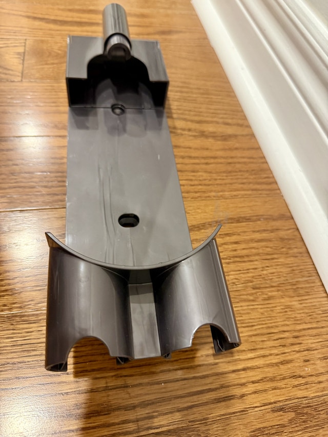 New Dyson Cordless Vacuum Wall Mount Bracket - photo 2
