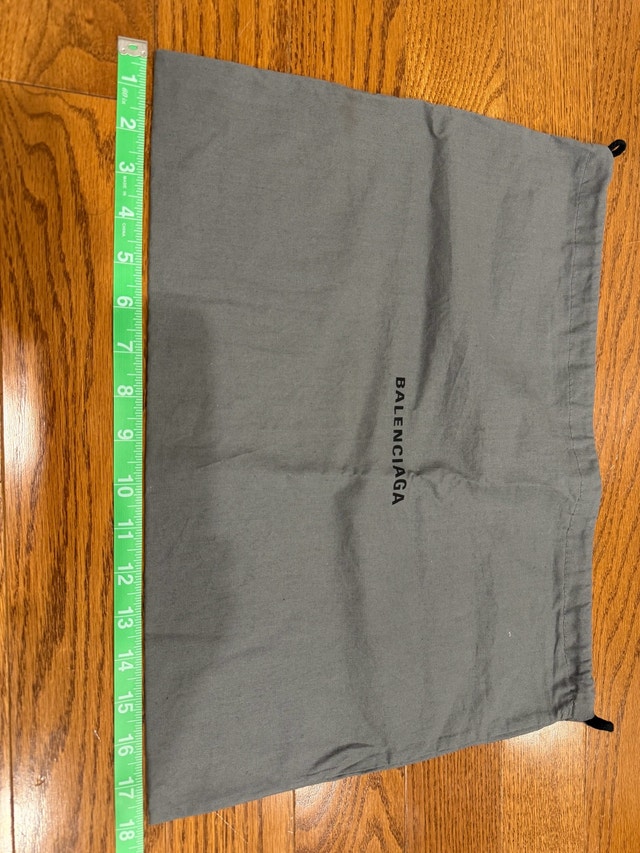 Balenciaga Dust Bag for Purse/Bag - Grey 18"x15" - photo 3