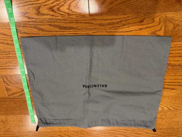 Balenciaga Dust Bag for Purse/Bag - Grey 18"x15" - photo 4