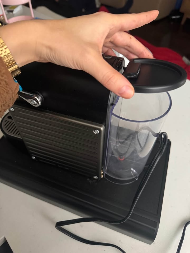 Nespresso Machine + Pod Holder Stand - photo 2