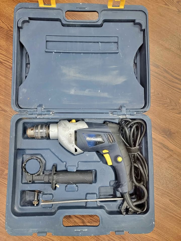 Mastercraft Corded Drill & Huge Bit Set