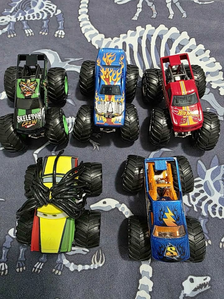 Monster Truck Hot Wheels