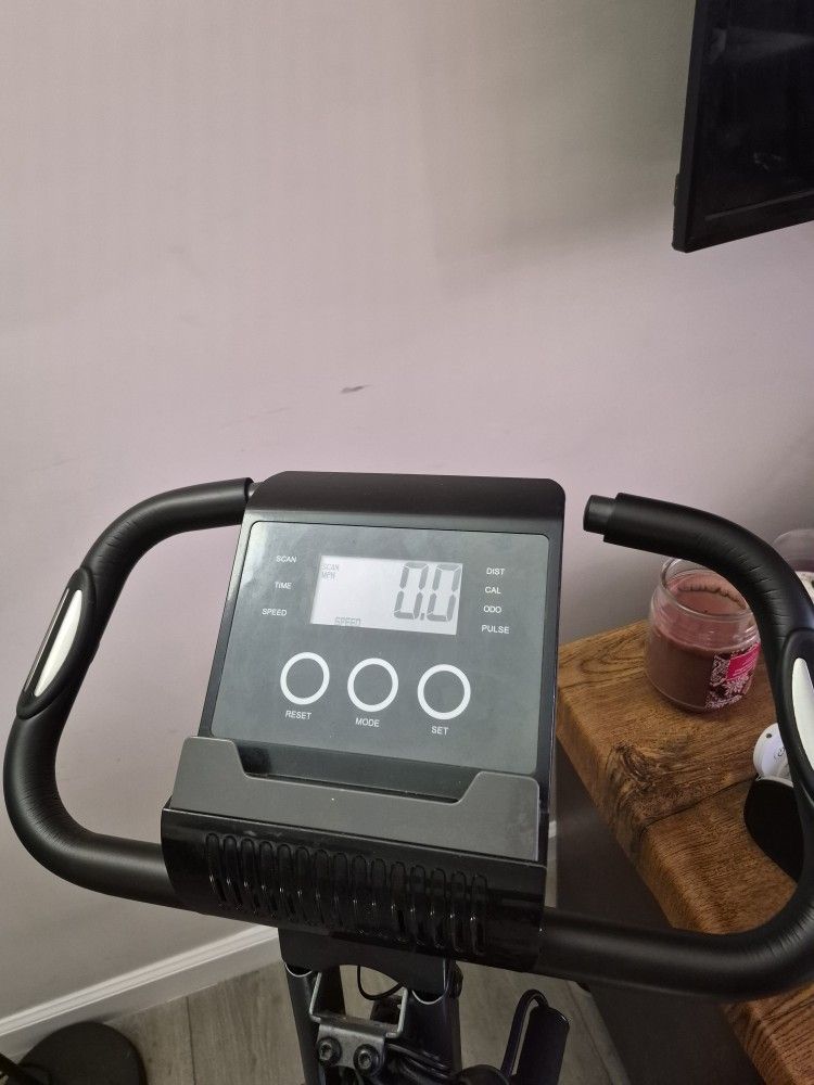 Slim Cycle Exercise Bike - photo 3