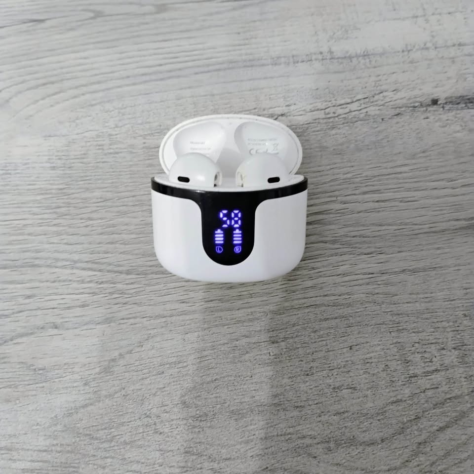 Wirless Bluetooth Earbuds - photo 2