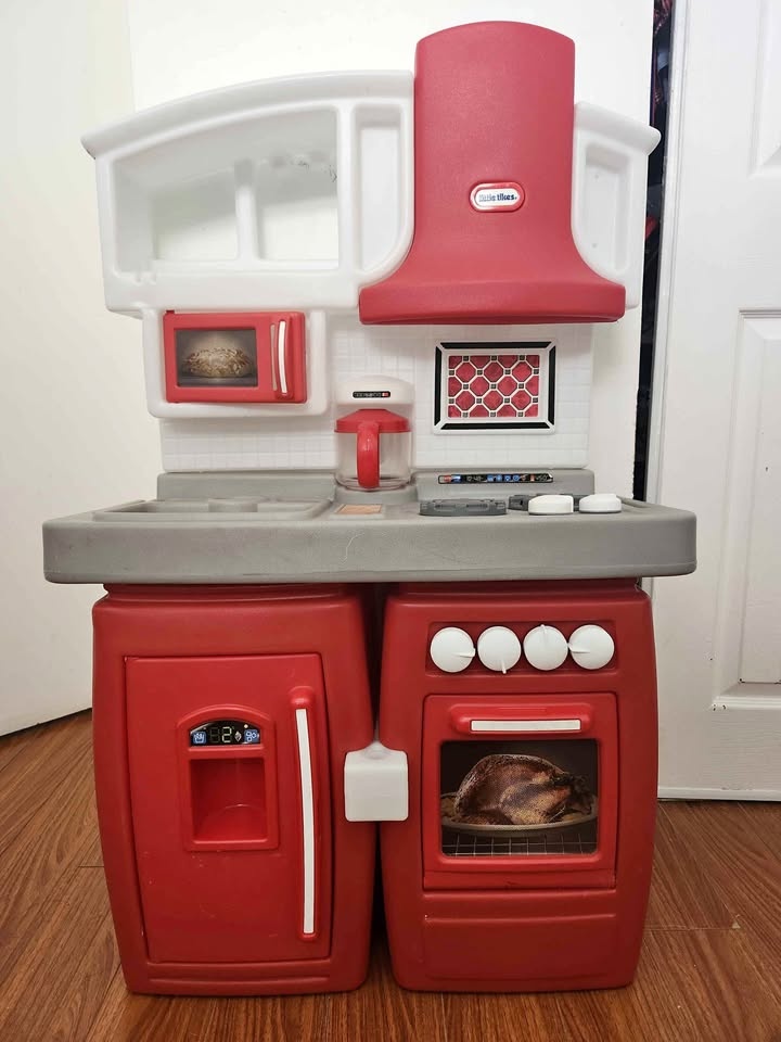 Kids Little Tike Kitchen Set