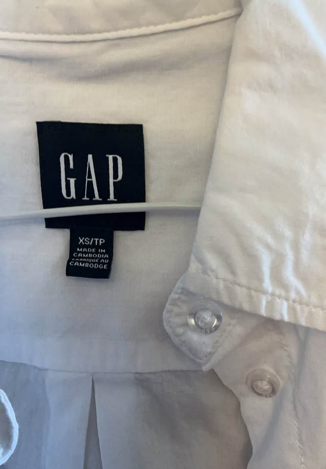 XS and Small Button Up Shirt - photo 3