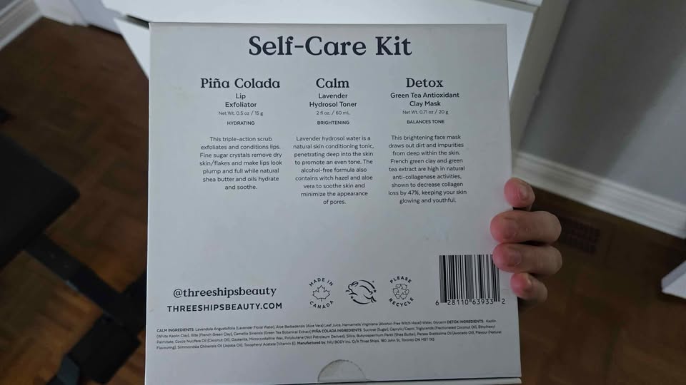 Skincare gift kit, unopened - photo 2
