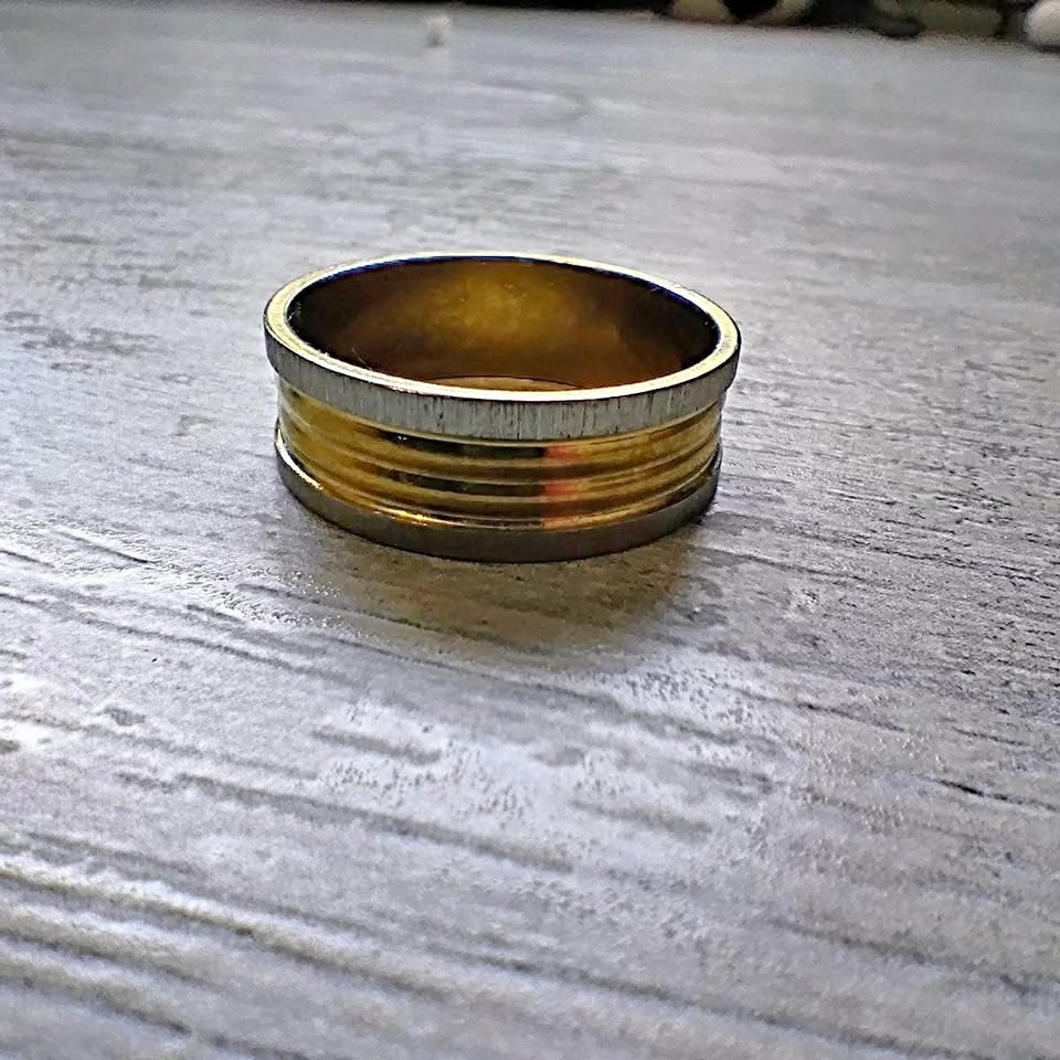 Women’s Ring Stainless Steel