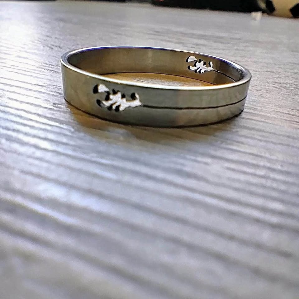 Lobster inspired stainless steel ring
