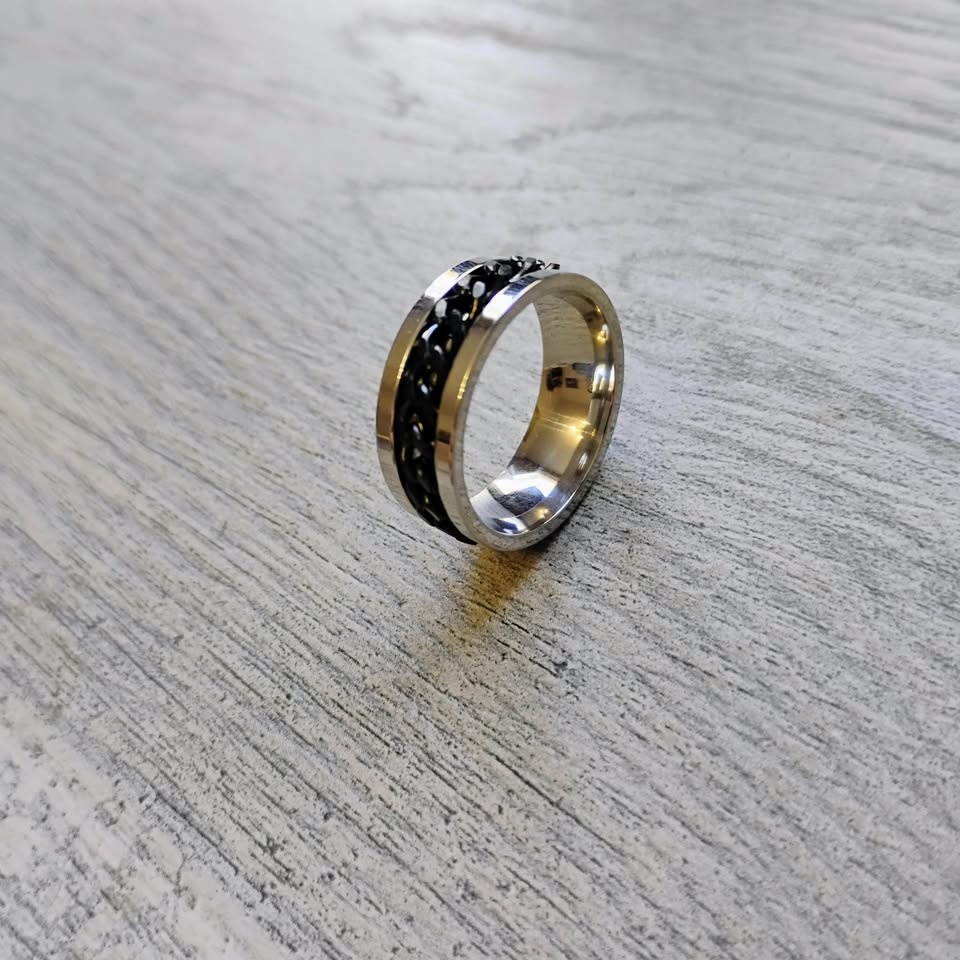 Black and silver men’s ring - photo 2