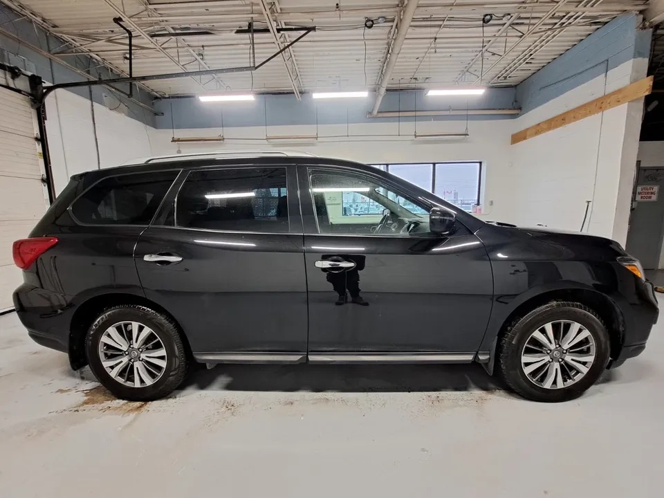 2020 Nissan Pathfinder SV 4WD 7 Passenger - photo 4