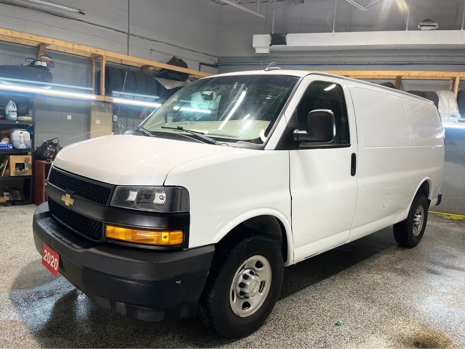 2020 Chevrolet Express Cargo Van 2500 - photo 3