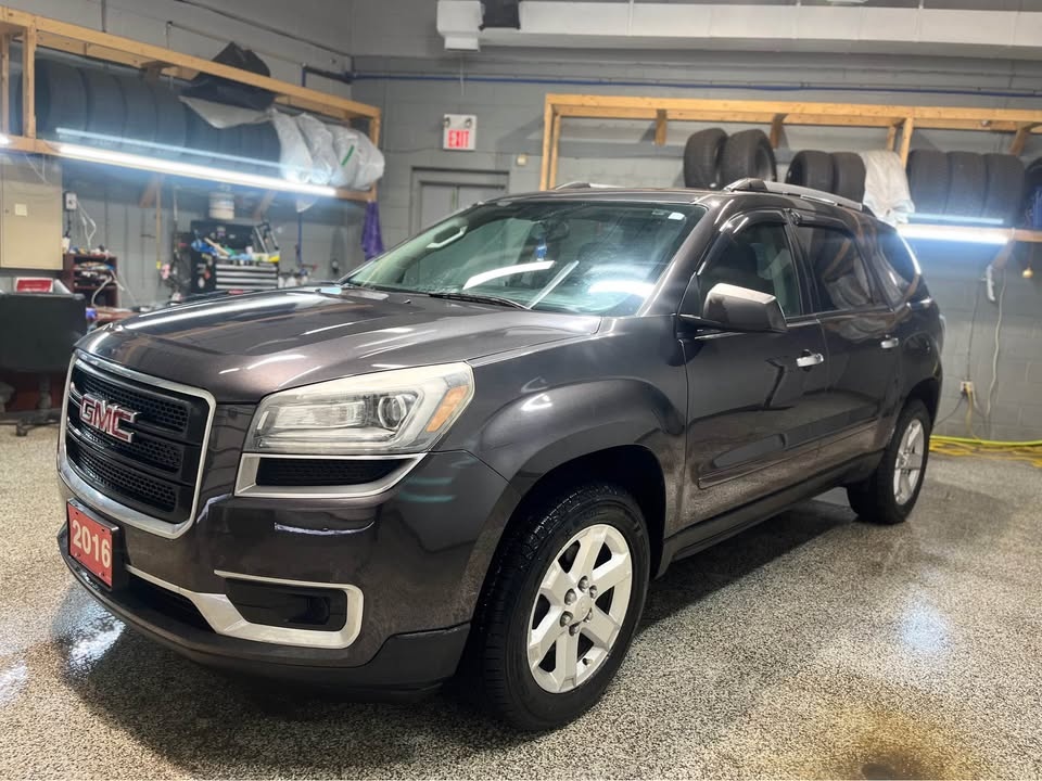 2016 GMC Acadia | AWD | 8 Passengers - photo 2